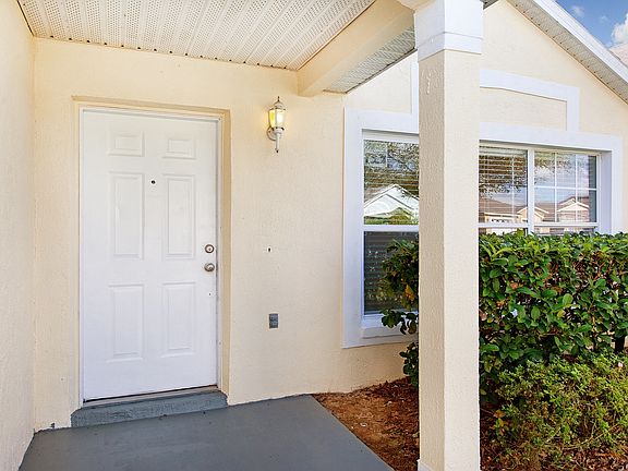 4th image of 4990 Vista Lago Dr