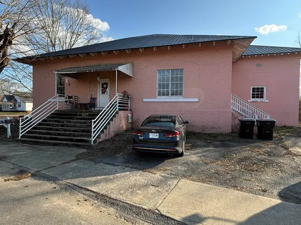 13A Smythe St, Belton, SC 29627