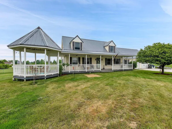 31223 Pratt Rd, Richmond, MI 48062