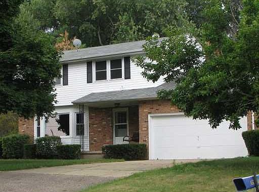 1st image of 802 Cumberland Dr