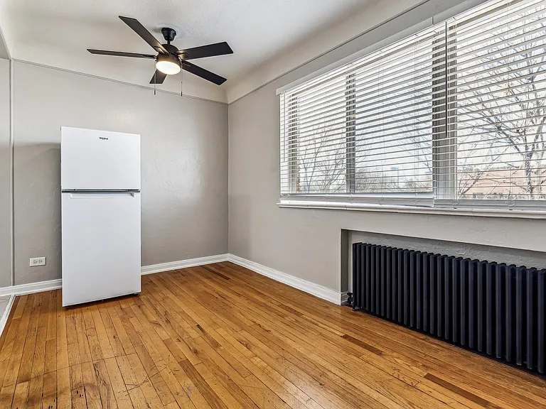 Leyden Apartments — Photo 8