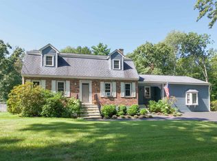 79 Shannon Rd, Salem, NH 03079