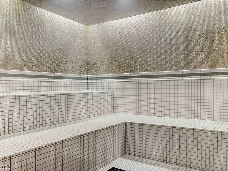 2700 Las Vegas Blvd #2107 — Photo 37