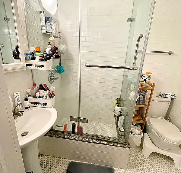 456 7th Ave #2 — Photo 9