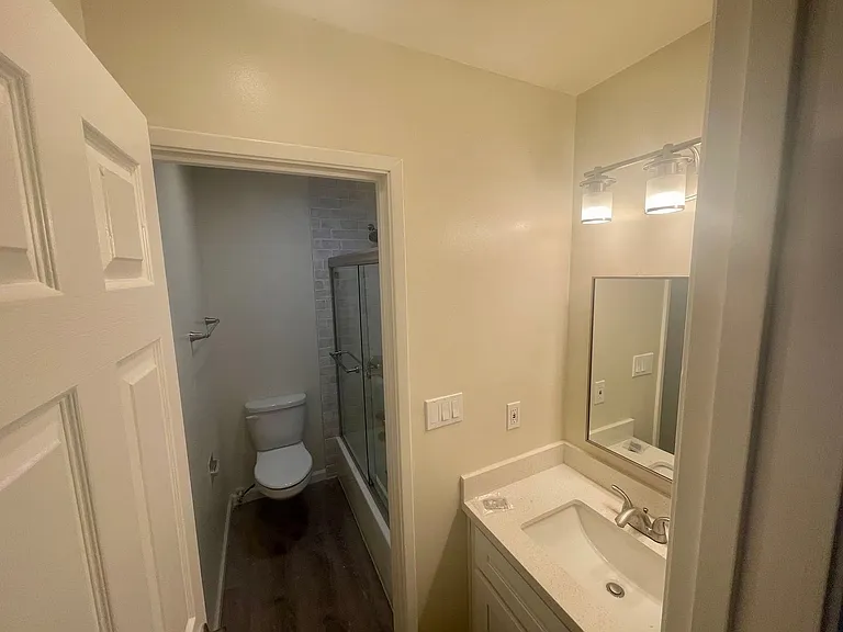 190 Adler Ave — Photo 14