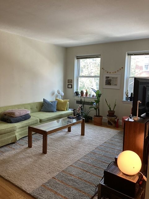 1st image of 395 Broadway #3
