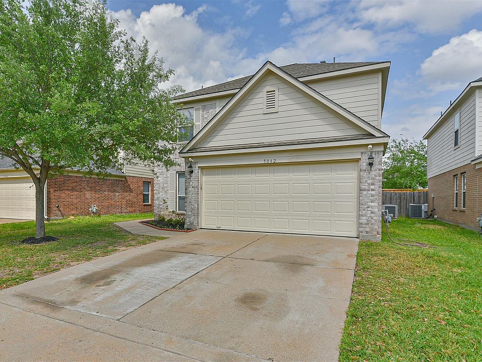 1st image of 5042 Lamppost Hill Ct