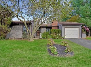10 Concord Ct, Red Bank, NJ