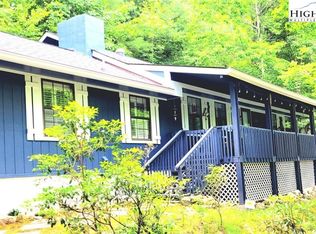 1157 Pine Ridge Rd, Beech Mountain, NC 28604