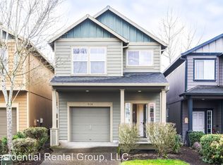 518 SE Heathcliff Ln, Hillsboro, OR 97123