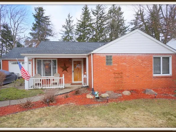 20 Quincy Ave, Lancaster, NY 14086