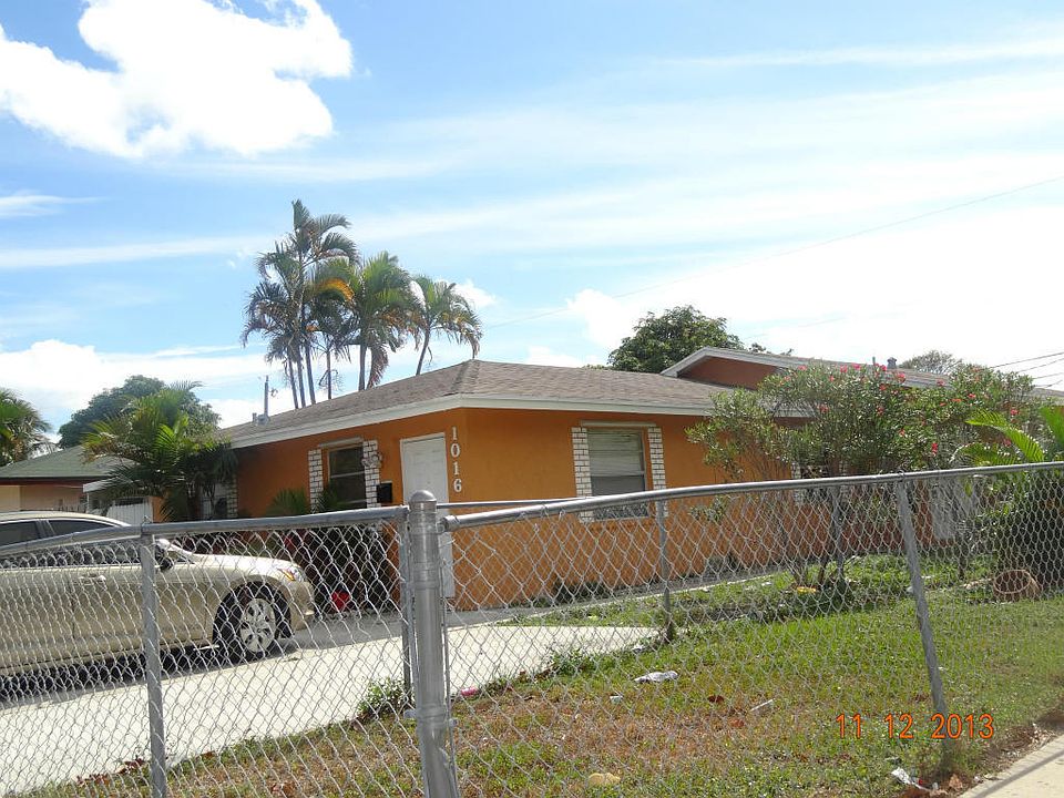 2nd image of 1016 Green St