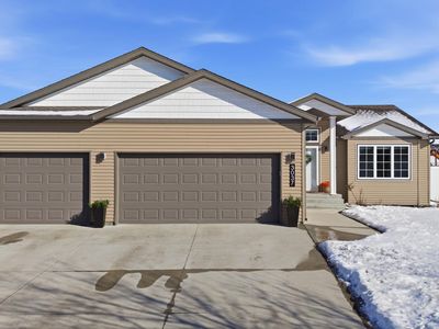 3037 Claire Dr E, West Fargo, ND, 58078