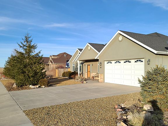 4th image of 851 S 4375 W