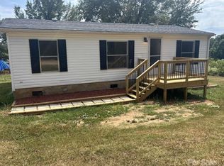 1907 Henry Smith St #A, Hickory, NC 28601