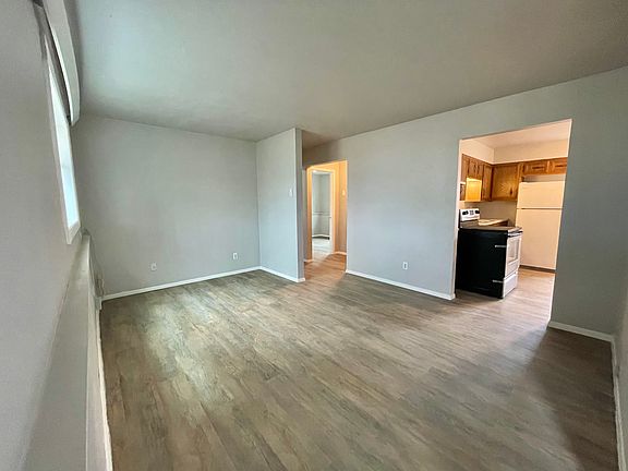 4th image of 611 W Arnold St #2