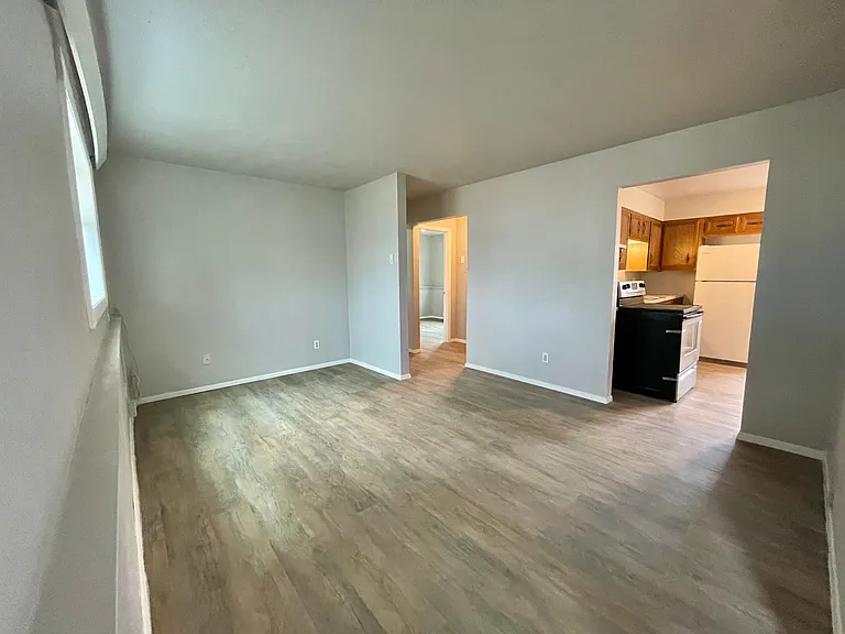 611 W Arnold St #2 — Photo 4