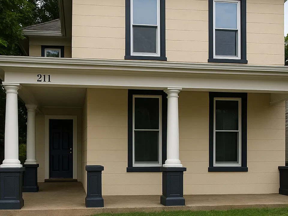 211 1/2 S Western Ave
