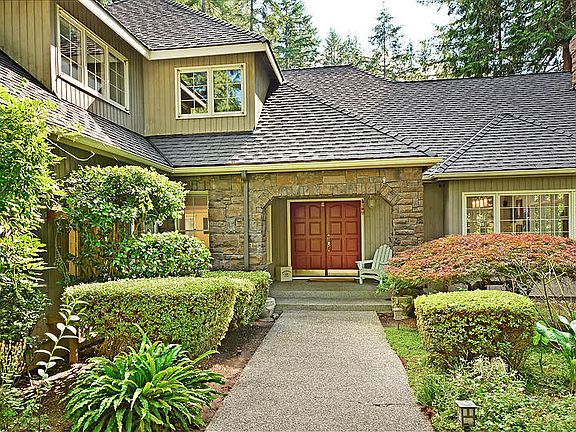 2nd image of 4529 227th Pl NE
