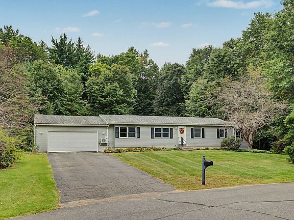 2nd image of 50 Deepwoods Dr
