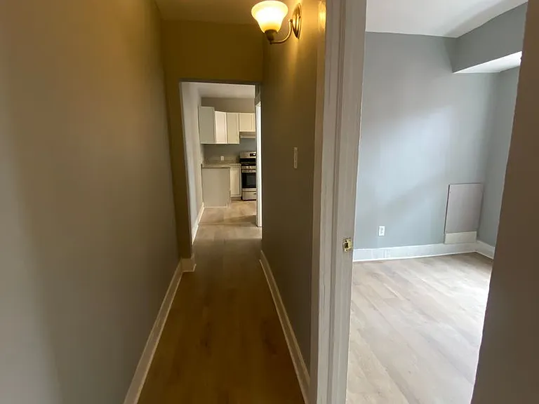 619 N 32nd St — Photo 12