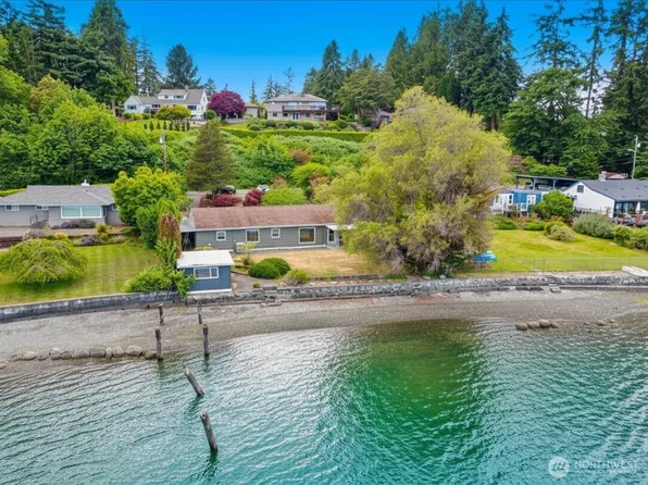 3717 Mathews Drive NW, Bremerton, WA 98312