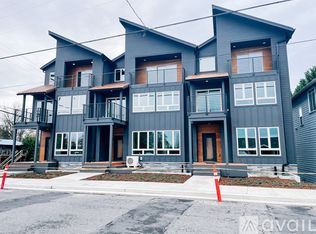 304 N Bridgeton Rd #B, Portland, OR 97217