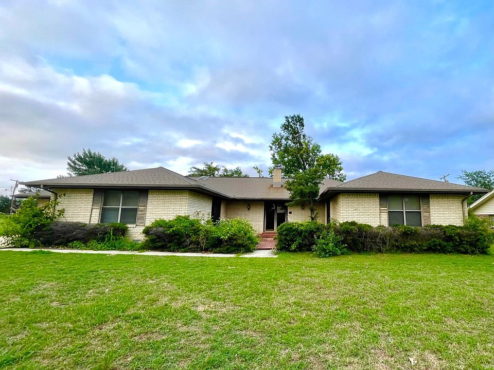 1st image of 1807 Lakeview Dr