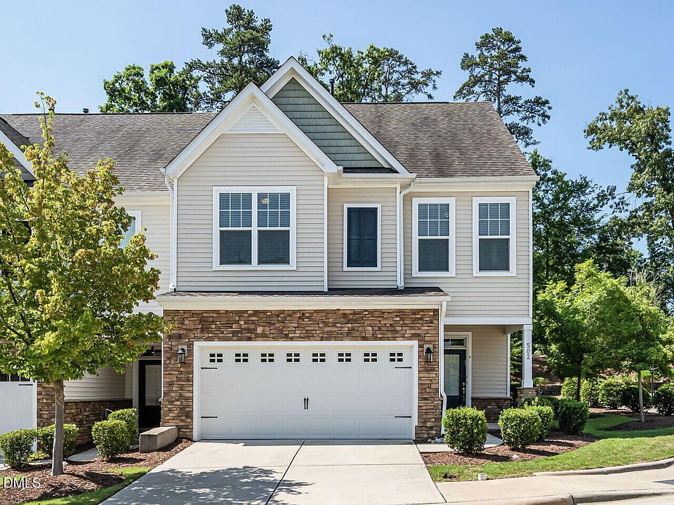 1st image of 502 Suttons Walk Dr