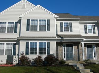 10 Bradford Dr, Leola, PA 17540