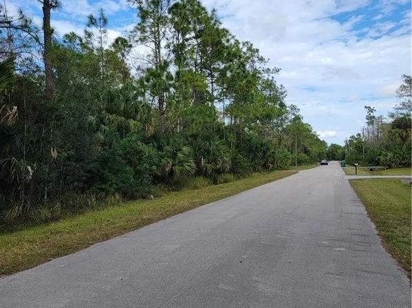 3011 2nd ST NE, NAPLES, FL 34120