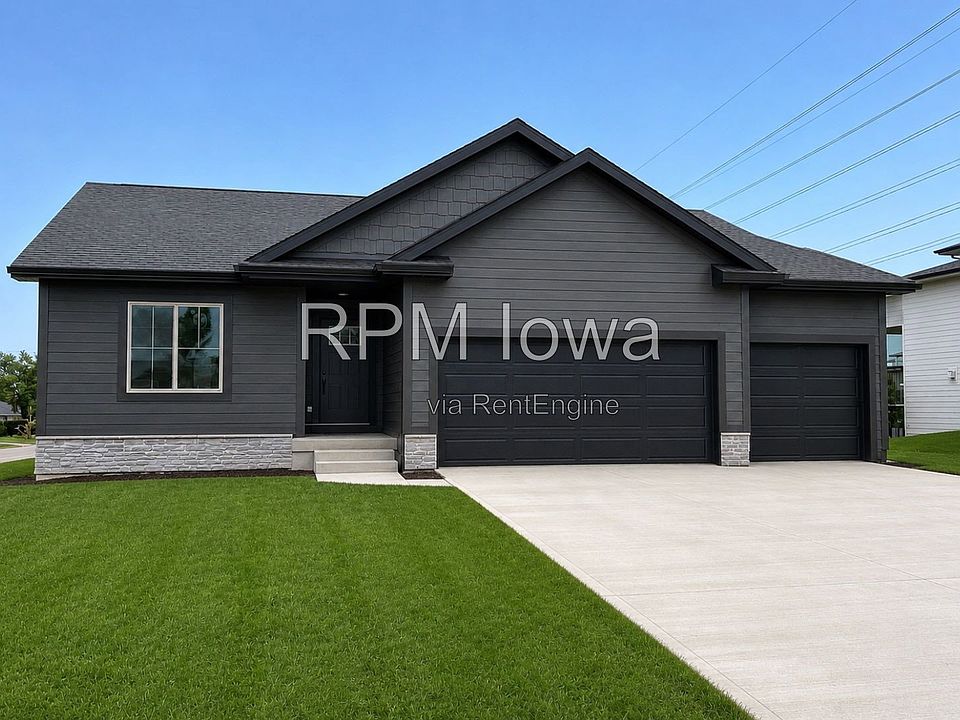 1st image of 5633 163rd St