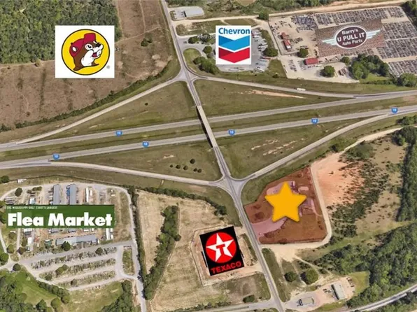 8088 Menge Ave, Pass Christian, MS 39571