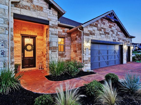 3rd image of 314 Highland Village Dr