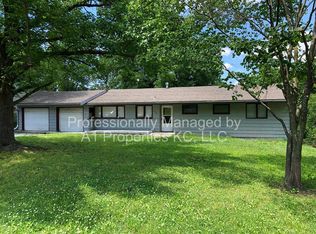 100 W 96th St, Kansas City, MO 64114