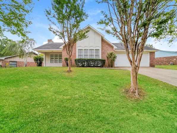 209 Spanish Oak Dr, Clinton, MS 39056