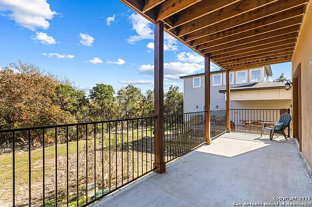 1216 Canyon Lake Dr — Photo 29