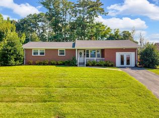 106 Brown Ave, Johnson City, TN 37601
