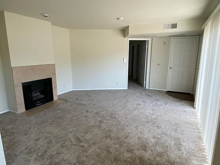 4235 Arch Dr #203 — Photo 8