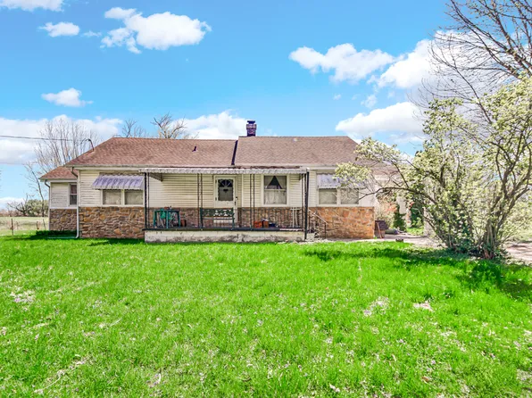 5196 N London Rd, Fairland, IN 46126