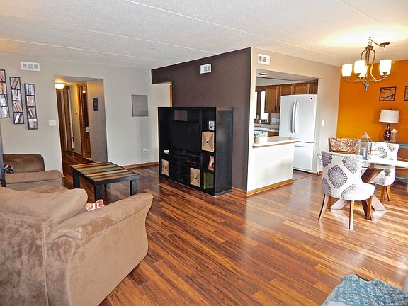 3rd image of 17941 Royal Oak Ct APT 2E