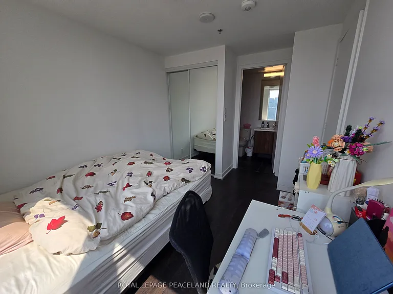 203 College St #2308 — Photo 14