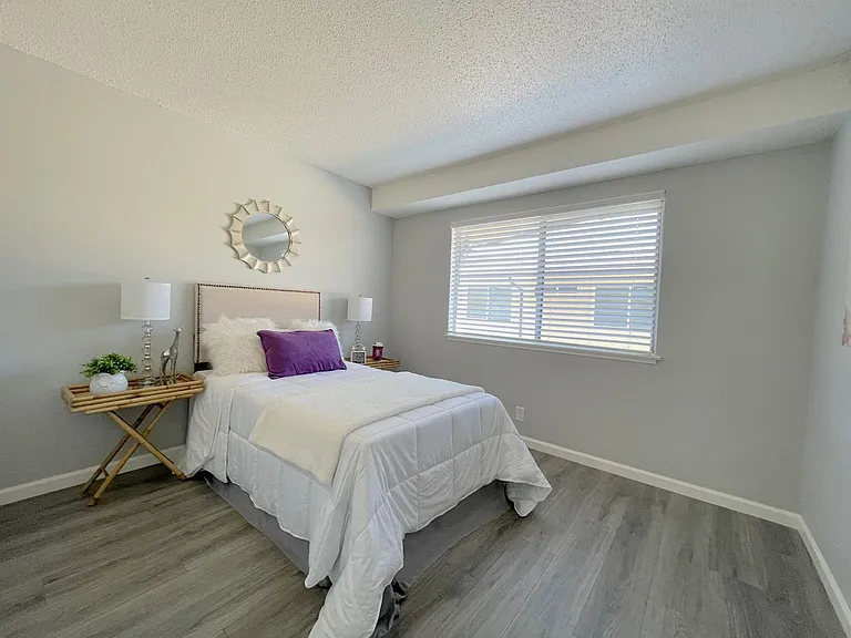515 Camanche Lane - Summer Gardens Apartments — Photo 15