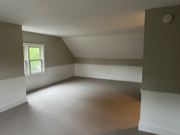 20 Flaggy Meadow Rd #2, Gorham, ME 04038