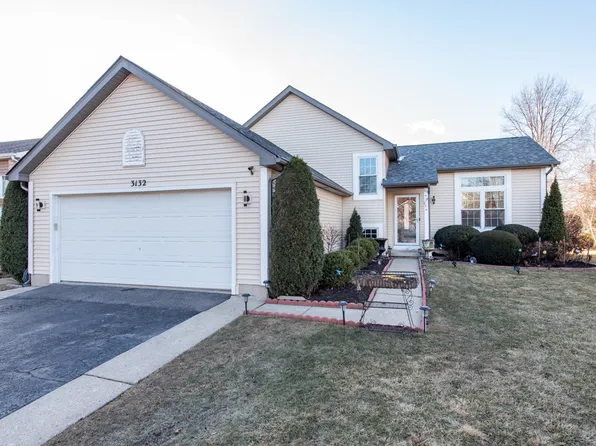 3132 W Newcastle Ct, Waukegan, IL 60087