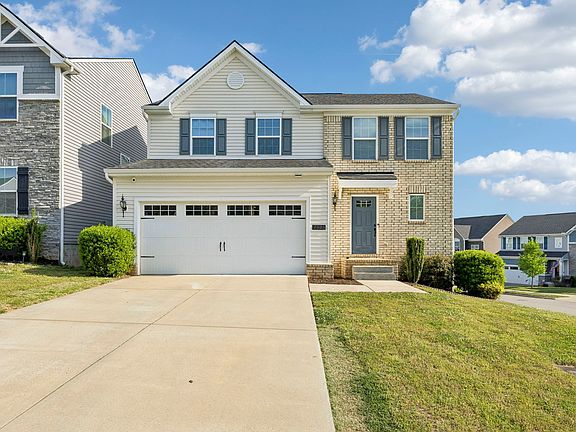2nd image of 2823 Winterberry Dr