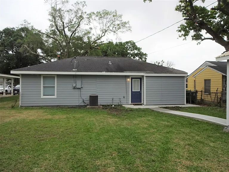 3923 Cosby St — Photo 7