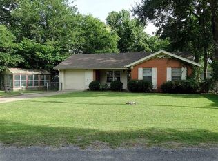 6121 Peninsula Cir, Athens, TX 75752