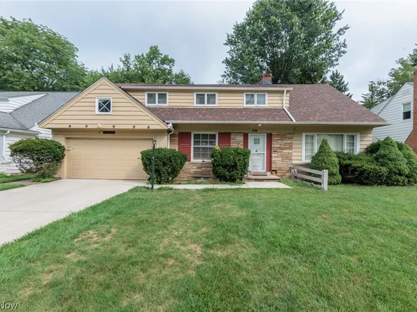 15711 Fenemore Rd, East Cleveland, OH 44112