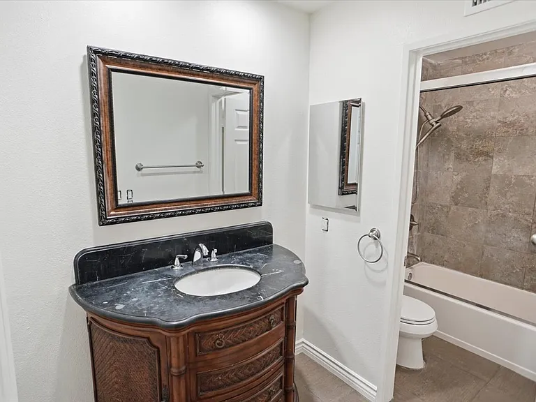 24124 Mentry Dr — Photo 19